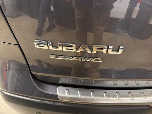 Used 2023 Subaru Ascent Premium w/ Convenience Package image 42