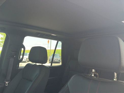 Used 2025 Chevrolet Tahoe RST w/ RST Capability Package AWD/4WD image 10