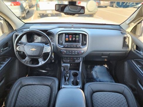 Used 2017 Chevrolet Colorado Z71 image 31