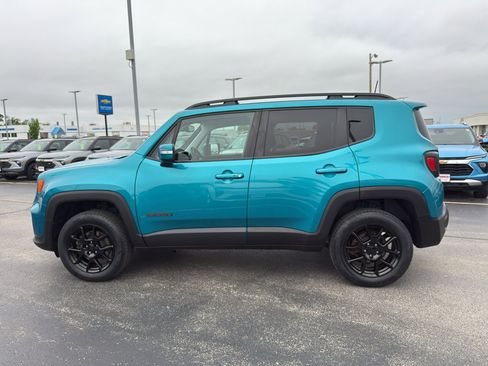 Used 2019 Jeep Renegade Altitude w/ Quick Order Package 2XM AWD/4WD image 6