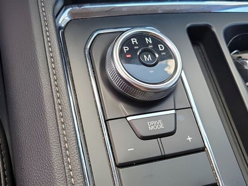 Used 2024 Ford Expedition Max XLT RWD image 22