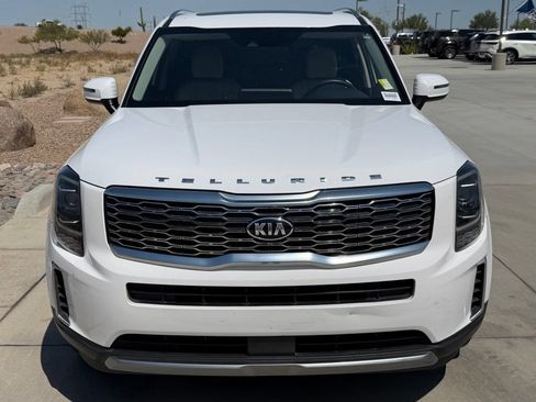 Used 2021 Kia Telluride S FWD image 3