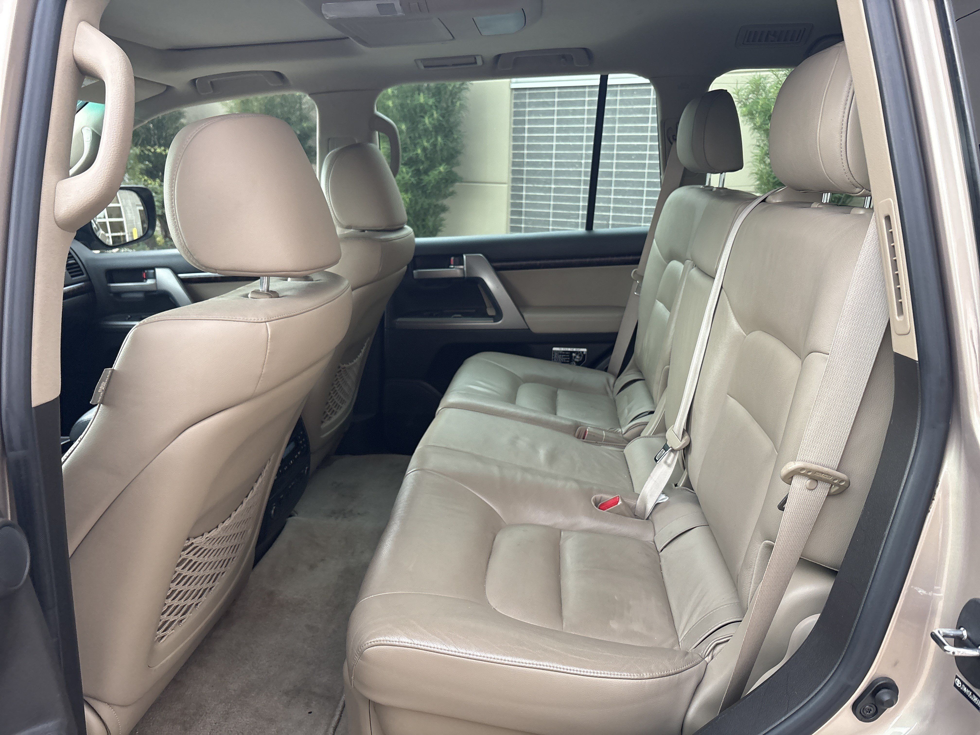 Used 2008 Toyota Land Cruiser w/ Upgrade Pkg AWD/4WD image 31