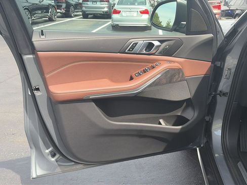 Certified 2024 BMW X5 xDrive40i w/ Parking Assistance Package image 9