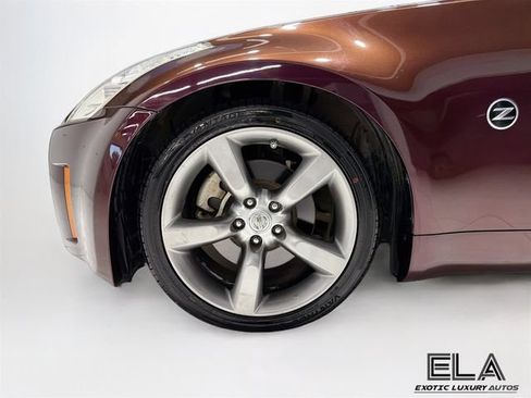Used 2006 Nissan 350Z Coupe w/ (K96) Aerodynamics Pkg RWD image 27