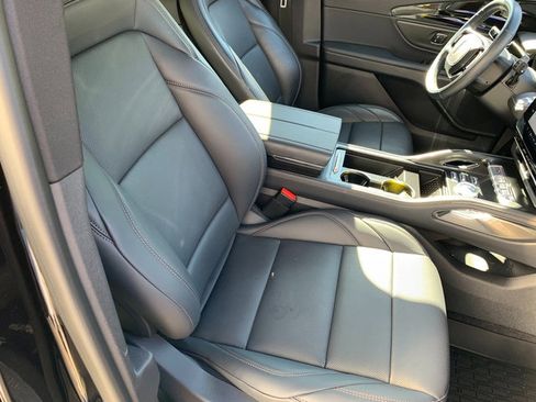 Certified 2024 Lincoln Nautilus Premier w/ Jet Appearance Package AWD/4WD image 12