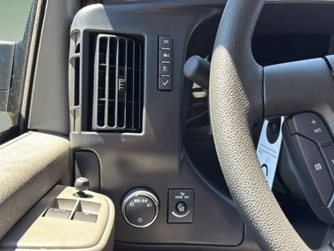 New 2026 Chevrolet Express 2500 w/ Driver Convenience Package RWD image 12