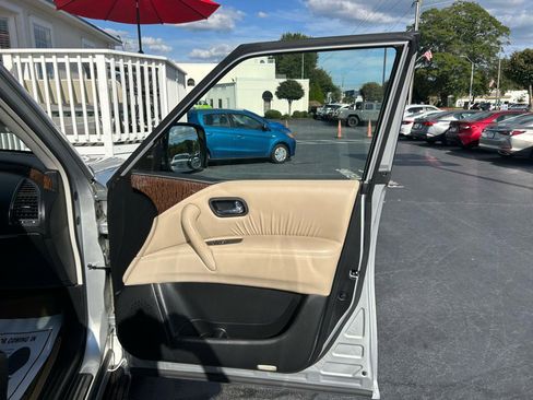 Used 2017 Nissan Armada Platinum w/ Captain Seat Package image 24