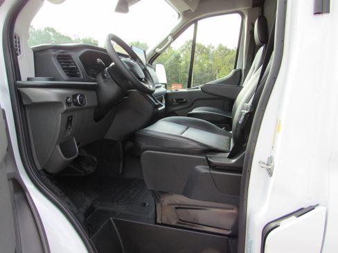New 2025 Ford Transit 150 148 Medium Roof w/ Load Area Protection Package image 10