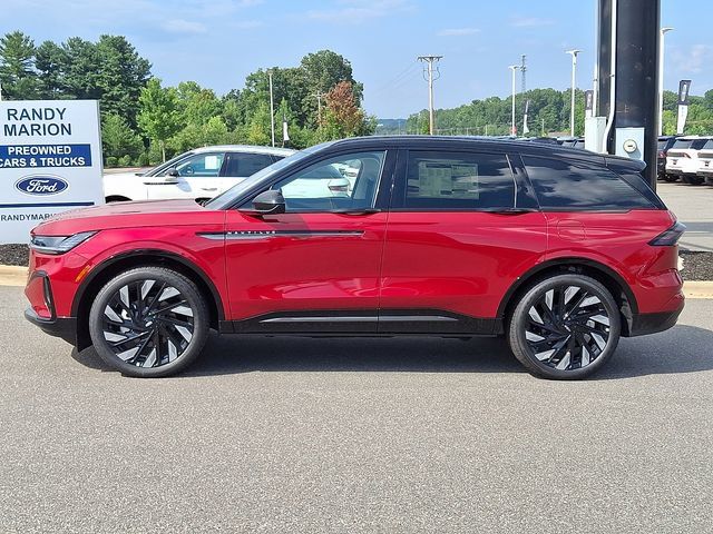 New 2026 Lincoln Nautilus Reserve w/ Jet Appearance Package AWD/4WD image 5