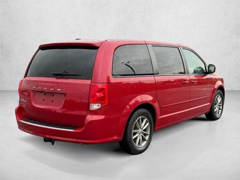 Used 2016 Dodge Grand Caravan SE FWD image 6