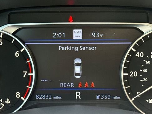 Used 2023 Nissan Altima 2.5 SV w/ SV Premium Package FWD image 30