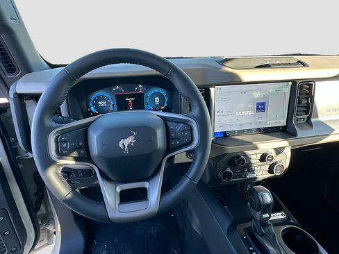 New 2025 Ford Bronco Big Bend image 7