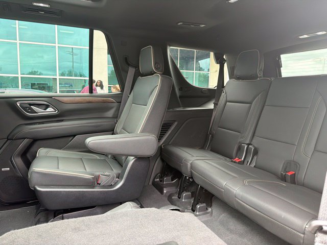 Used 2022 Chevrolet Tahoe Premier AWD/4WD image 30