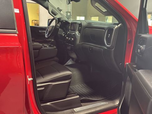 Used 2022 Chevrolet Silverado 1500 LT AWD/4WD image 6