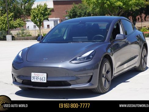 Used 2023 Tesla Model 3 Standard Range RWD image 1