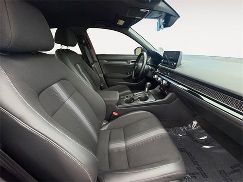 Used 2023 Honda Civic Sport image 14
