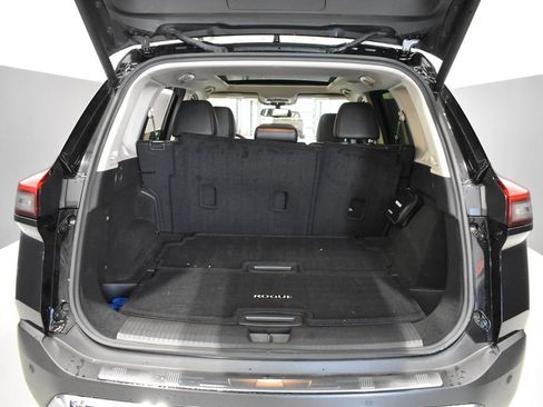 Certified 2023 Nissan Rogue Platinum w/ Platinum Premium Package AWD/4WD image 35