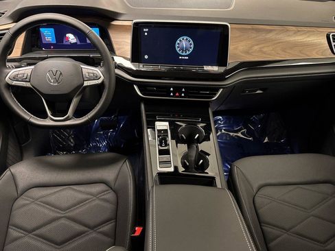 New 2026 Volkswagen Atlas SE image 12
