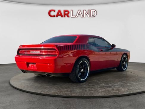Used 2009 Dodge Challenger R/T RWD image 6