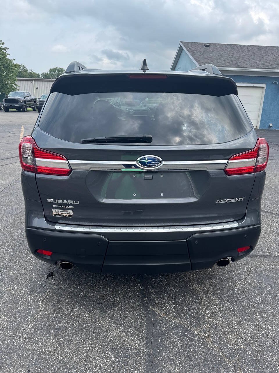 Used 2021 Subaru Ascent Premium w/ Convenience Package AWD/4WD image 8