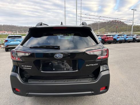 Used 2024 Subaru Outback Premium w/ Popular Package #1A image 5