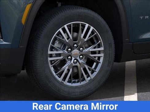 New 2026 Chevrolet Traverse LT w/ Driver Confidence Package image 9