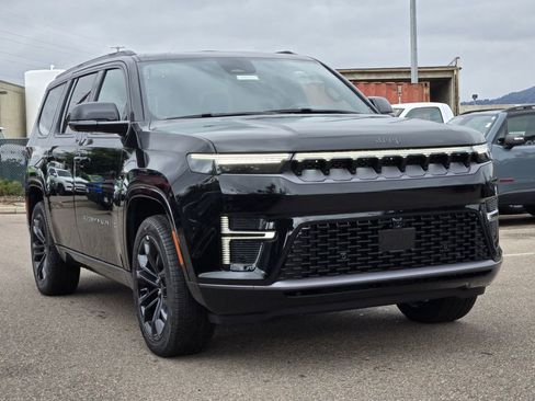 New 2026 Jeep Grand Wagoneer Summit AWD/4WD image 2
