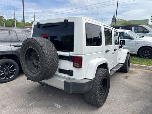 Used 2013 Jeep Wrangler Unlimited Sahara w/ Connectivity Group image 5