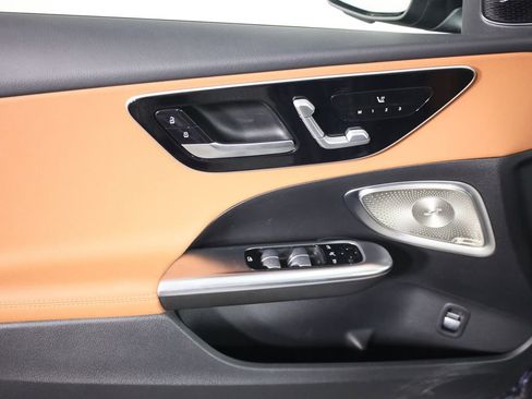 Used 2026 Mercedes-Benz C 300 4MATIC Sedan image 9