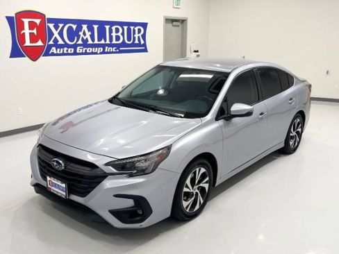 Used 2024 Subaru Legacy Premium image 9