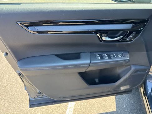Used 2023 Honda CR-V EX-L image 7