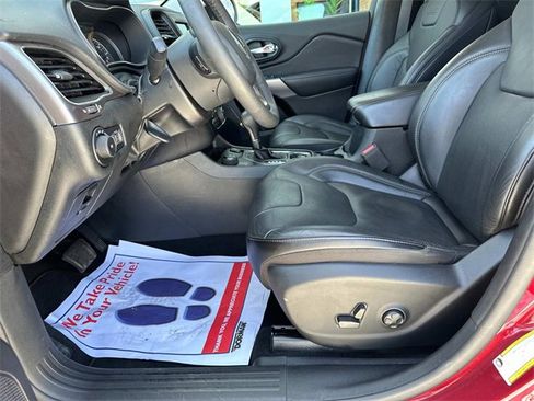 Used 2021 Jeep Cherokee Latitude Lux image 45