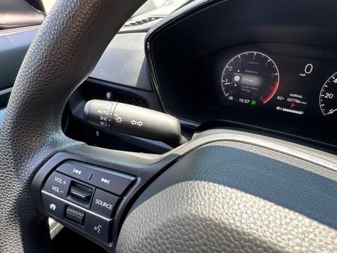 Used 2025 Honda CR-V LX image 20