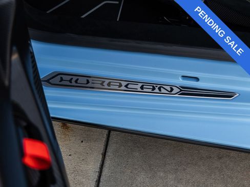 Used 2024 Lamborghini Huracan STO image 38