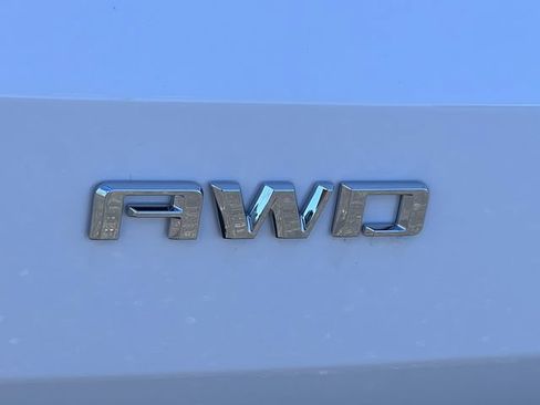 New 2026 Chevrolet Traverse LT AWD/4WD image 7