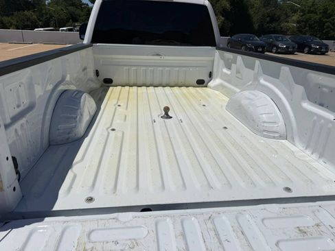 Used 2022 Ford F250 XL w/ Power Equipment Group AWD/4WD image 15