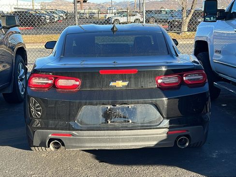 Used 2023 Chevrolet Camaro LT image 3