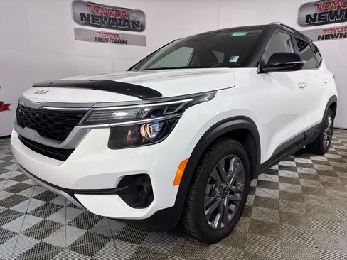 Used 2022 Kia Seltos S image 8