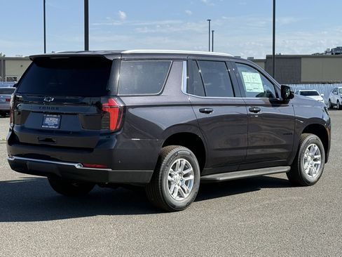 New 2026 Chevrolet Tahoe LS w/ LPO, Dark Essentials Package AWD/4WD image 5
