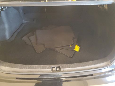 Certified 2023 Toyota Corolla LE image 10