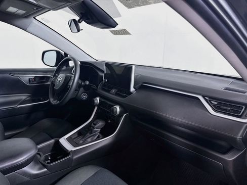 Certified 2023 Toyota RAV4 LE FWD image 27