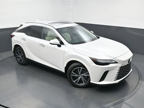 Used 2023 Lexus RX 350 Premium w/ Accessory Package image 32