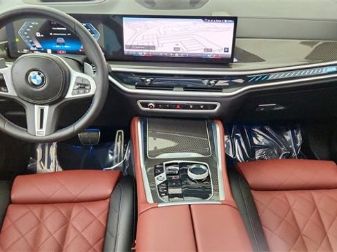 Used 2025 BMW X6 M60i image 36