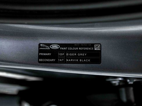 Used 2023 Land Rover Defender 130 SE image 85