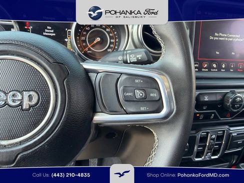 Used 2023 Jeep Gladiator Overland AWD/4WD image 18