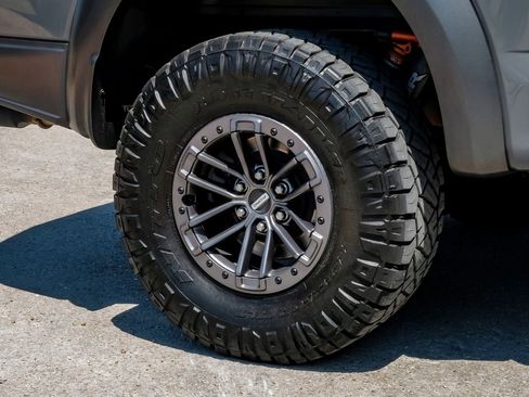 Used 2020 Ford F150 Raptor w/ Equipment Group 802A Luxury image 63