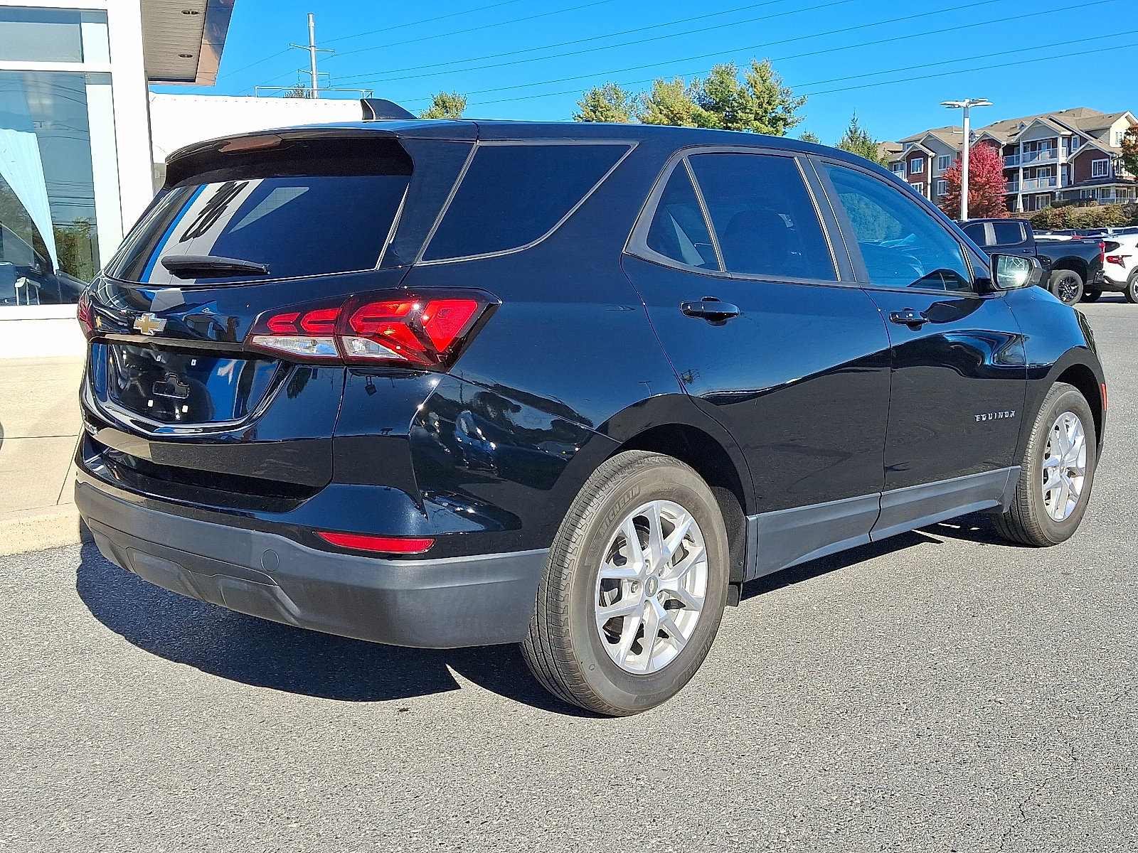 Certified 2023 Chevrolet Equinox LS w/ LS Convenience Package FWD image 7