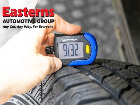 Used 2020 Chevrolet Express 2500 w/ Driver Convenience Package image 26