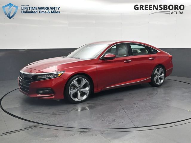 Used 2018 Honda Accord Touring image 11